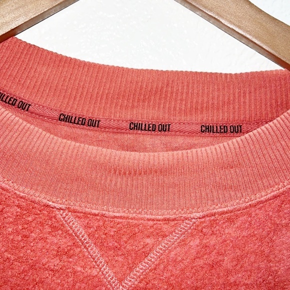 Aerie Peach Faux Fur Split Hem Chilled Out Crewneck Oversized Sweatshirt - Picture 3 of 13